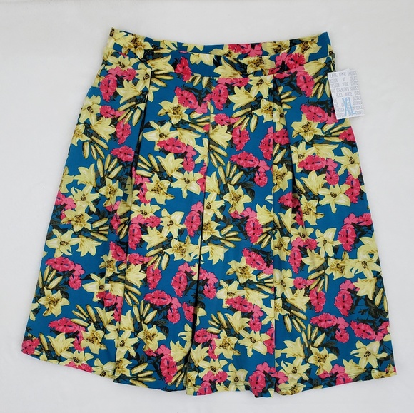LuLaRoe Dresses & Skirts - new 》Lularoe Madison Skirt